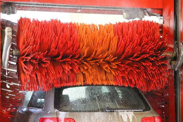 Air cylinders for car washes