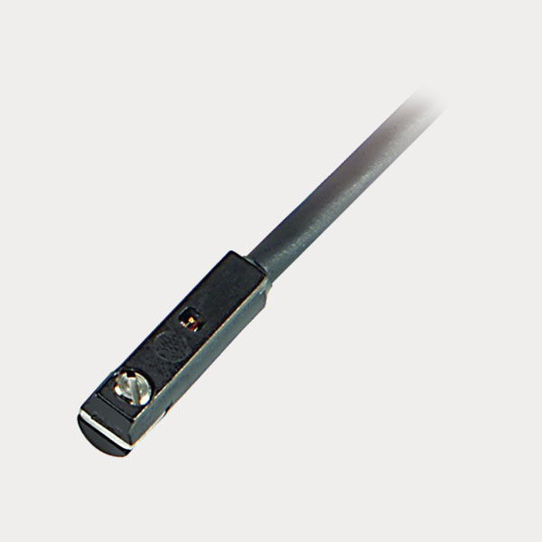 LPH-6 (NPN) Solid State Switch With M8 Connector